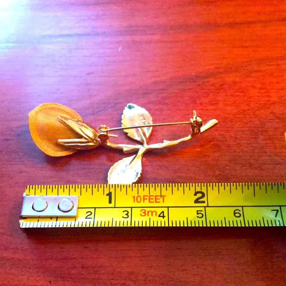 Vintage Anne Klein gold tone yellow rose brooch botanical cottage core classic